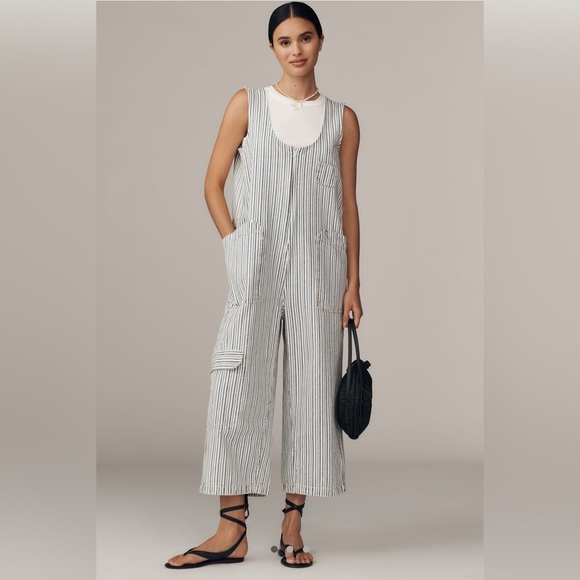 Pilcro Navy and White Zip-Up Utility Jumpsuit - Picture 6 of 10